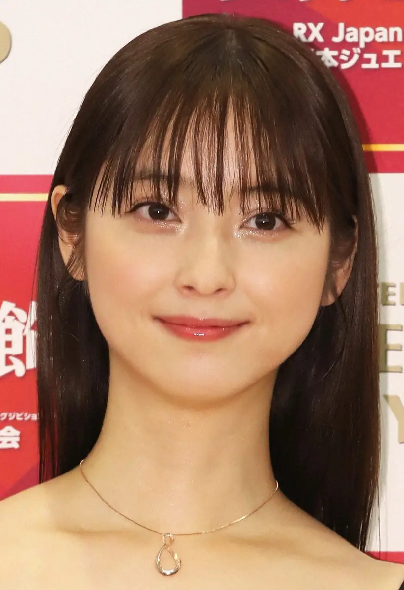 【画像・写真】佐々木希　“親友”大政絢ともんじゃデート！イチャイチャ写真に「ブレても美女ってどーゆうこと」の声