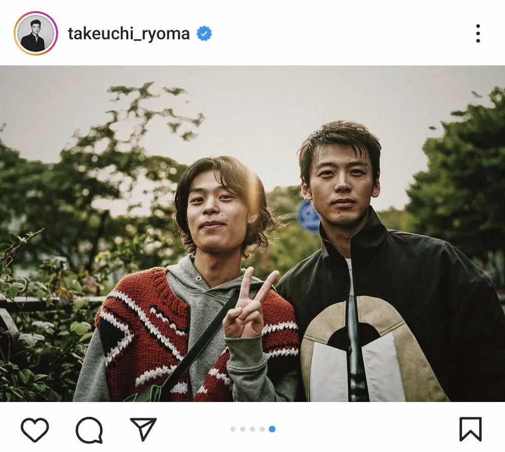 【画像・写真】竹内涼真　「弟よ　もっと頑張ってくれ」実弟の歌手・竹内唯人と2ショットに「最高」「格好いい」の声