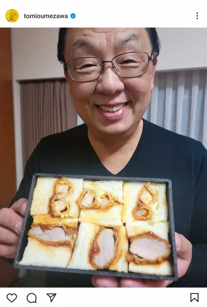 【画像・写真】梅沢富美男　10月30日“とみおの日”!?叶美香からの美味しそうな差し入れとパチリ！