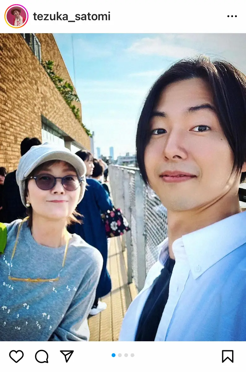 【画像・写真】手塚理美「素敵な場所を共有したくて」　次男との自由が丘デート報告に「最高」「大人になってびっくり」