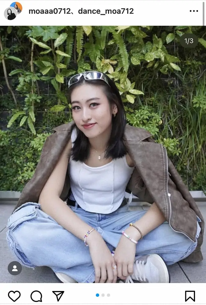 【画像・写真】新山千春の17歳美人娘が「おめでとう！」と結婚祝福　母より父との“年齢差”が少ないと話題に