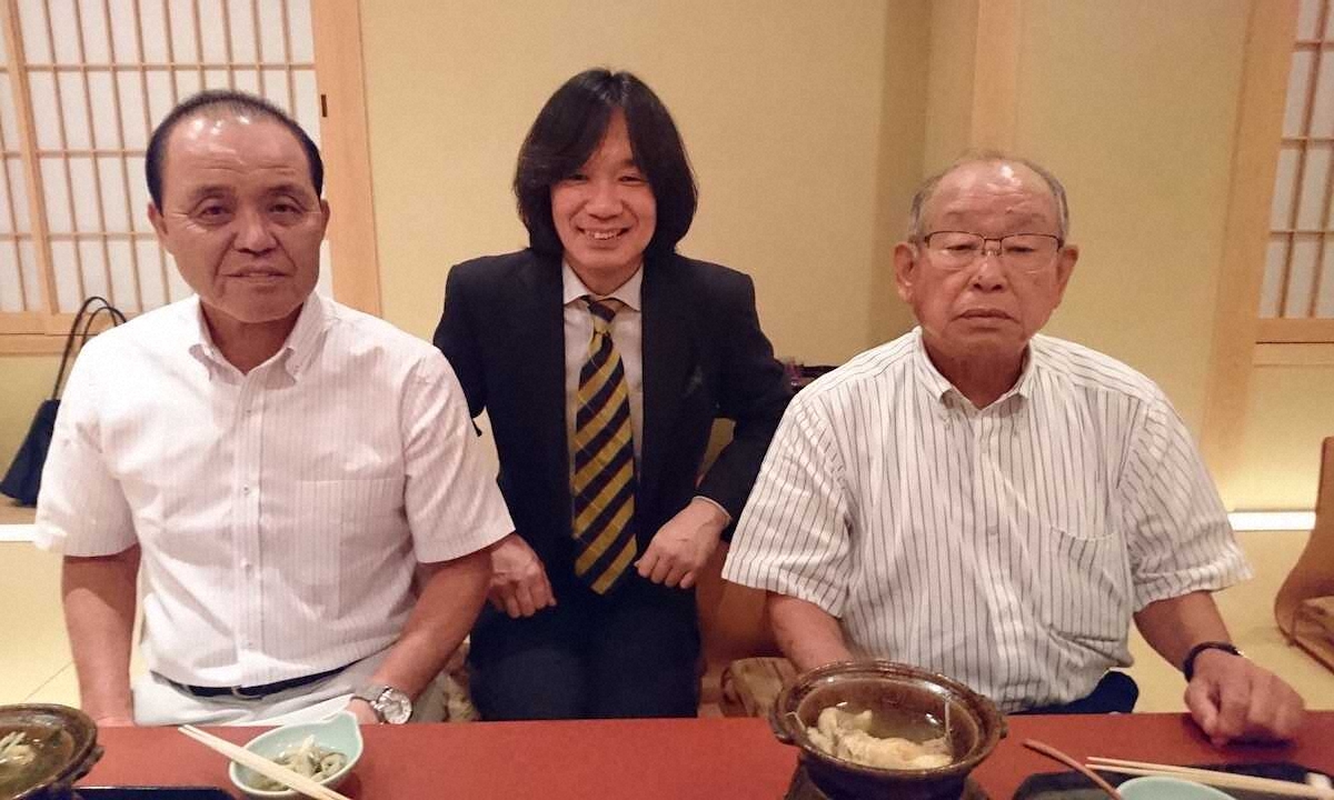 【画像・写真】虎党垂涎!?　阪神を日本一に導いた岡田彰布監督、吉田義男元監督のサイン入りリーグ優勝生ビール缶