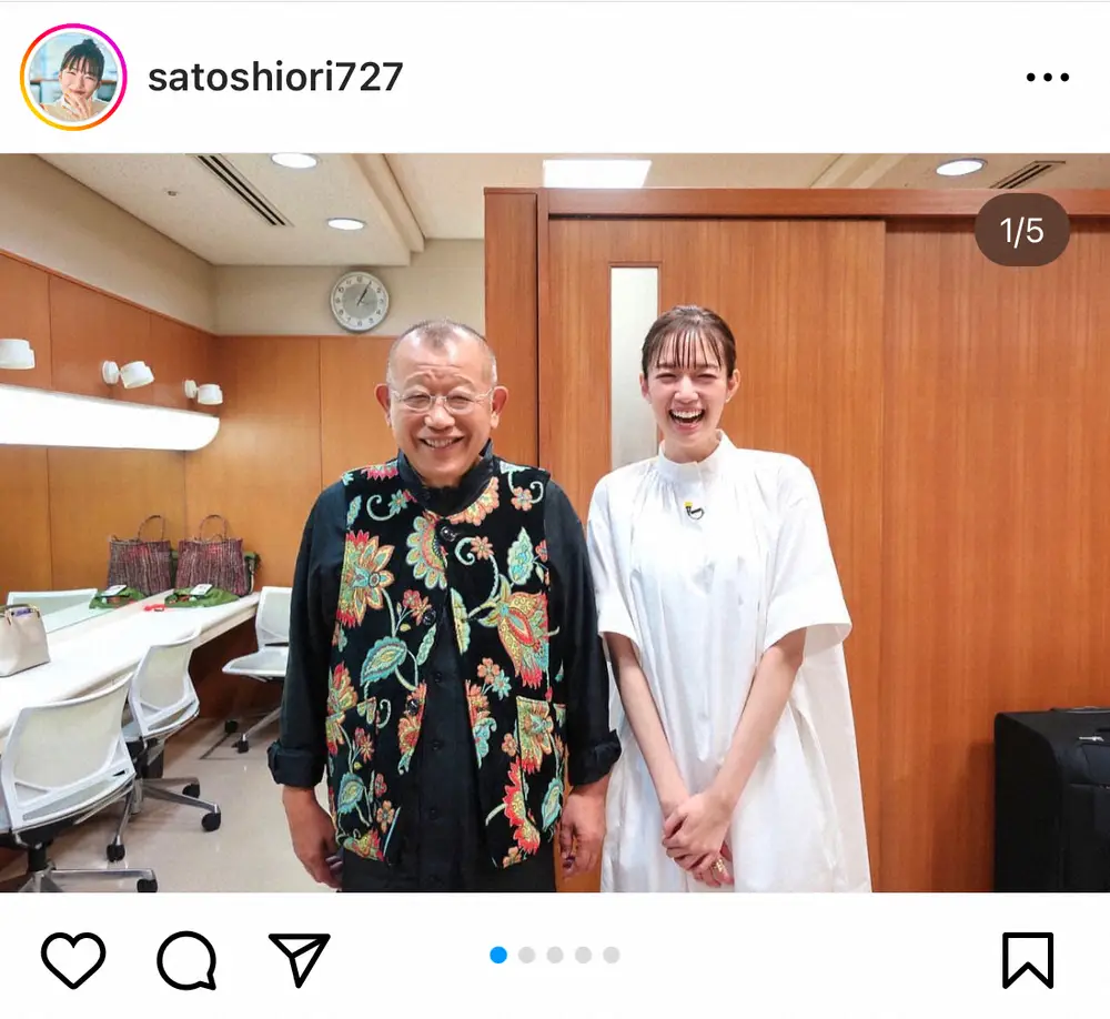 【画像・写真】佐藤栞里　笑福亭鶴瓶も「いいね！」無防備な白ニットで挑むお気に入りグルメ「絶対に美味しいのすごい」