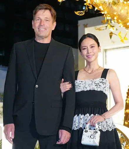 【画像・写真】土屋太鳳　子供を「大切にしたい」出産後初の公の場　中谷美紀は夫婦で登壇