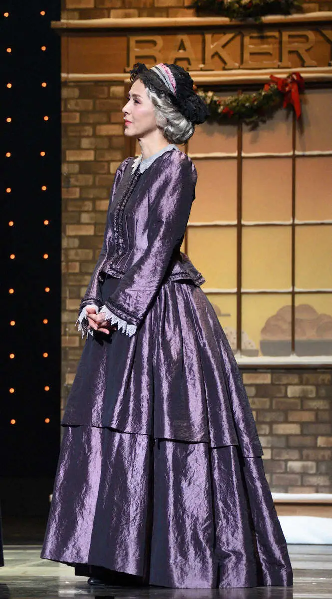 【画像・写真】杉本彩　妖艶な美ぼう健在で「私ほど愛にあふれた人はいない」　7年ぶり出演ミュージカルでおばあさん役