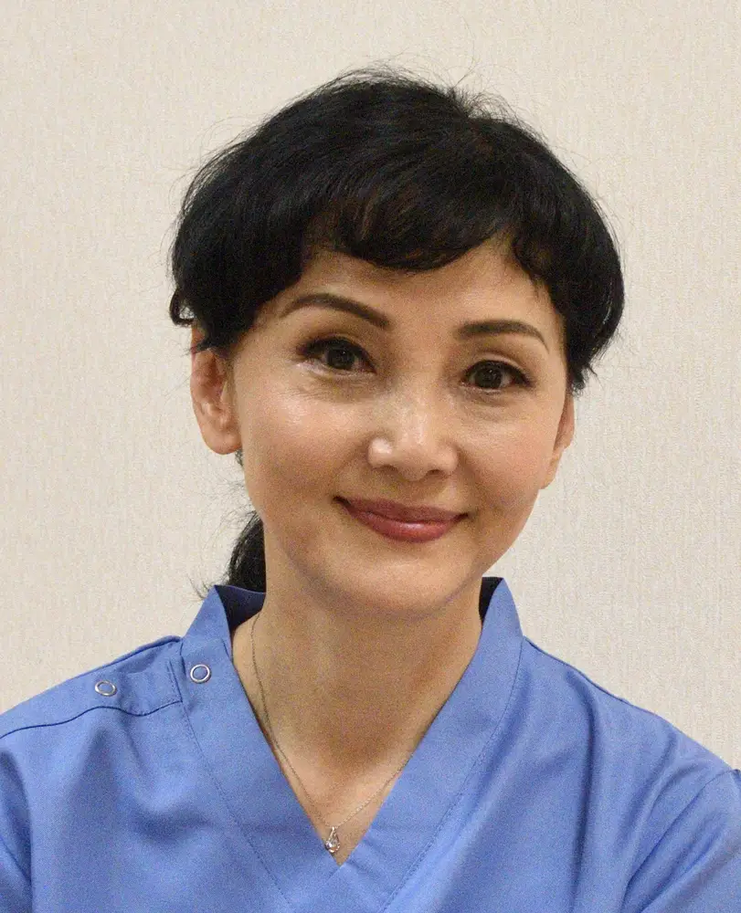 【画像・写真】南果歩　伊集院静さん訃報に悲痛「突然の悲報に言葉も出ません」「残された人間も受け止めなければ」