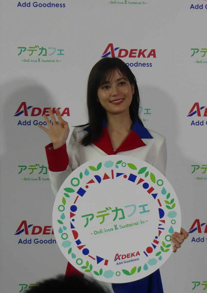 【画像・写真】生田絵梨花　大活躍の1年に「夢がかなった」　期間限定カフェ発表会