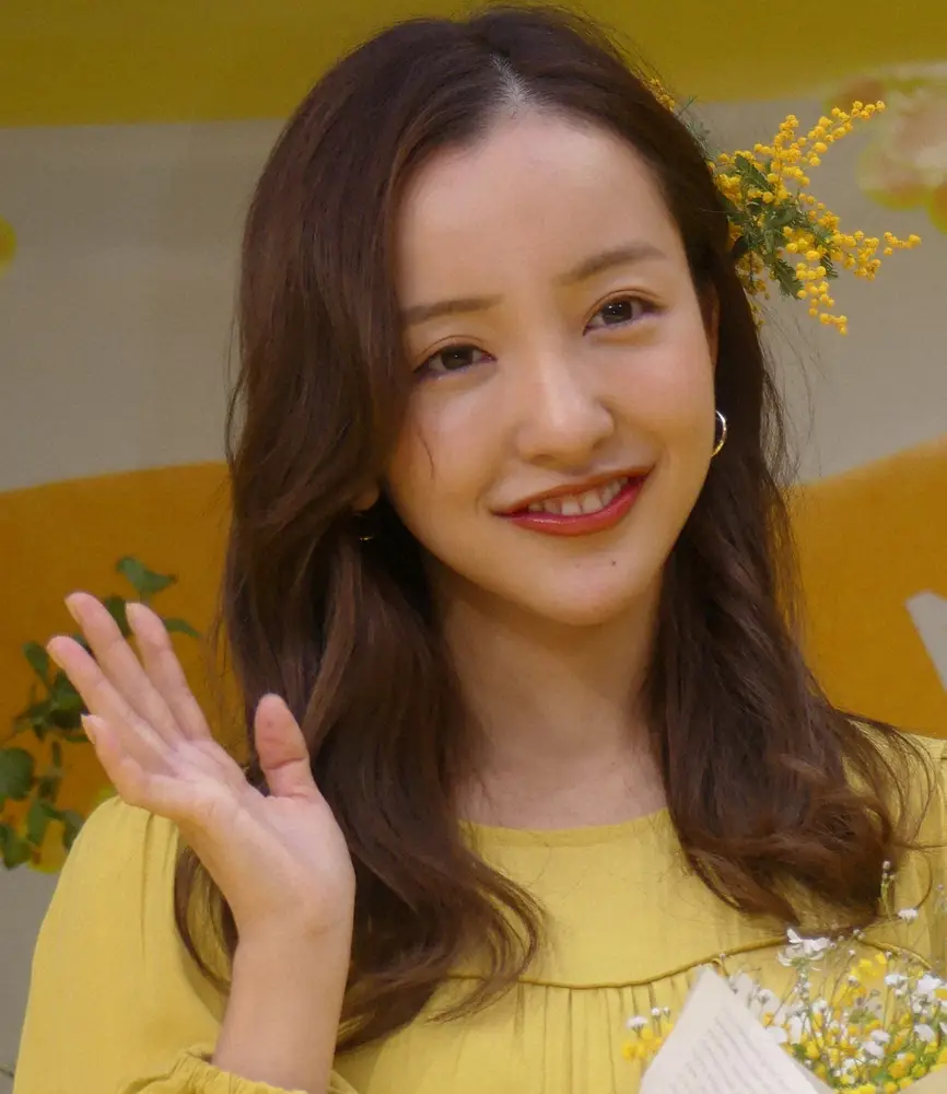 【画像・写真】板野友美、AKB48を卒業して思わず涙した瞬間とは？あの一大イベントに「もう出られないんだ」