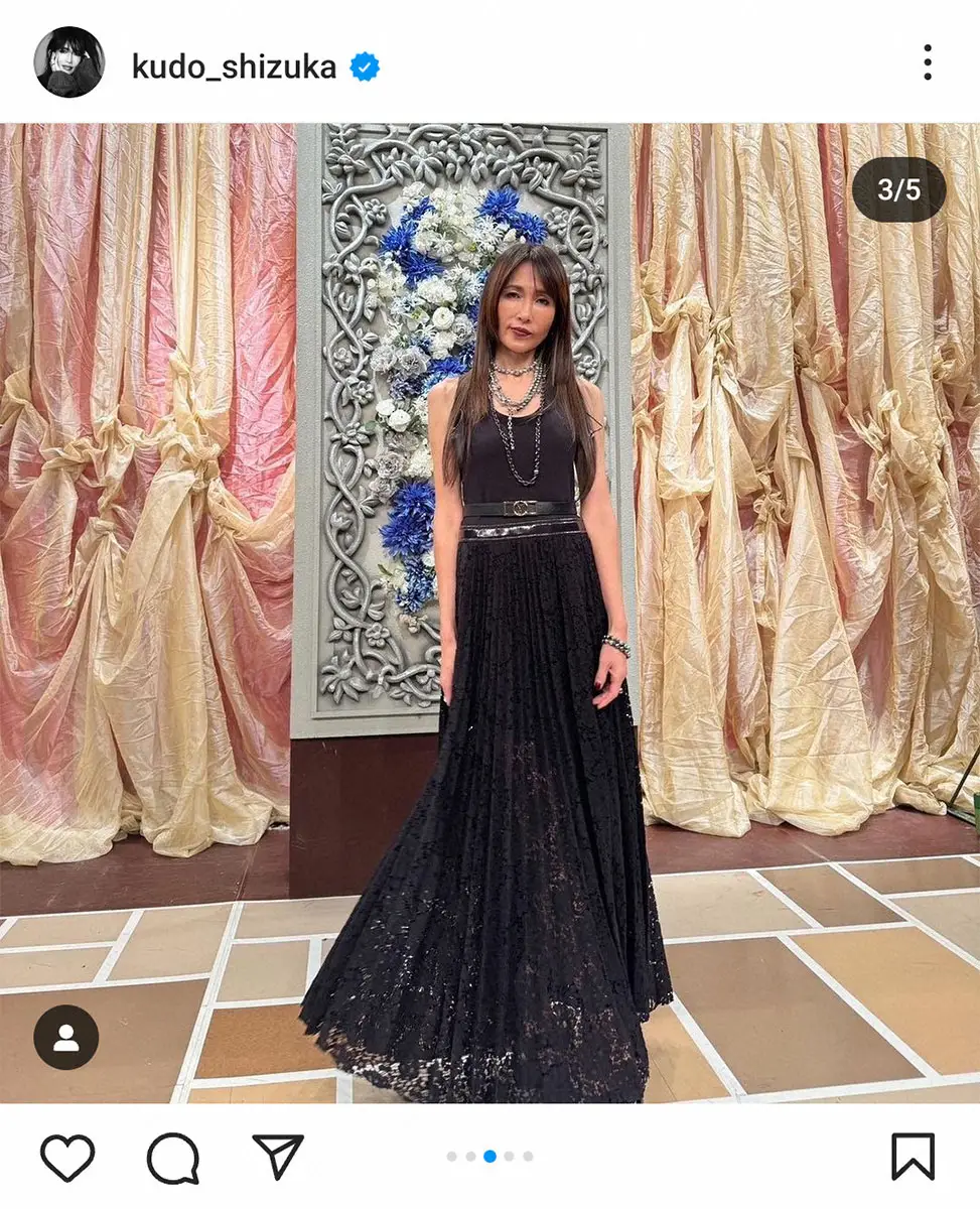 【画像・写真】工藤静香　ヴィトンのドレスで宮野真守と熱唱に長女・Cocomiも「イイナァ」　森高千里との2ショも