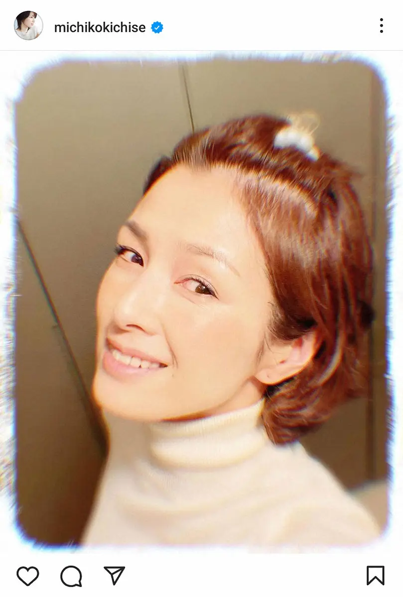 【画像・写真】吉瀬美智子　帰宅後必ずすることは前髪のアップ「邪魔なのは嫌い」　ファン「素敵」「きれいな　デコ」の声