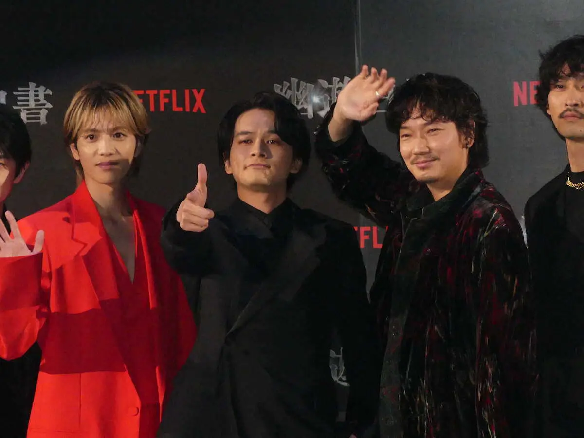 【画像・写真】北村匠海　まるで部活の撮影現場？「アクションシーンで消費して役作りも兼ねて食べに食べる」