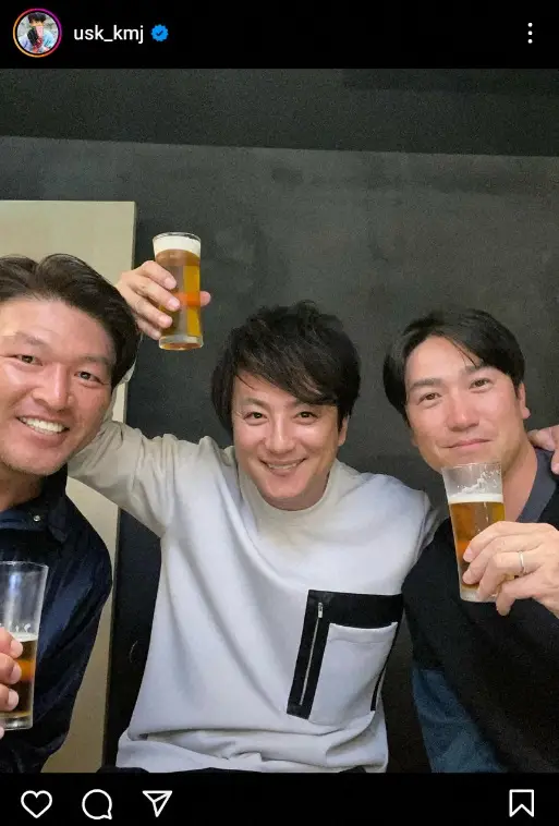 【画像・写真】上地雄輔　“新車風”愛車ベンツC63披露に「新車の納車セレモニーみたい」「カッコいい愛車」