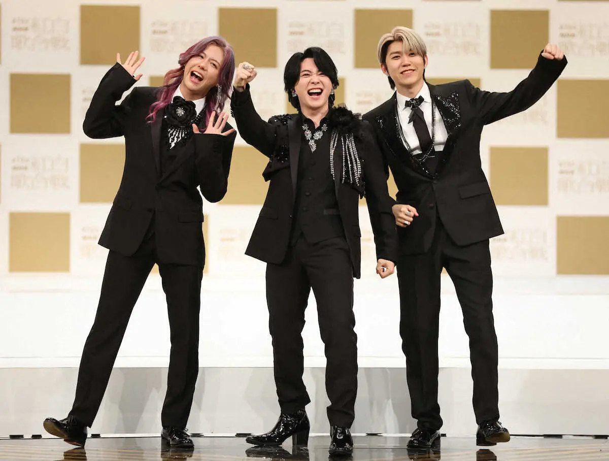 【画像・写真】【紅白】後半トップはMrs.GREEN　APPLE　レコ大受賞から一夜…晴れ晴れ熱唱