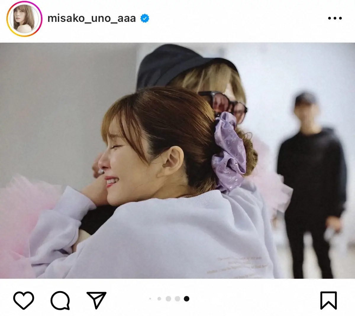 【画像・写真】AAA宇野実彩子　メンバーとの仲良しハグショット披露に「AAAしか勝たん」ファンは歓喜の涙