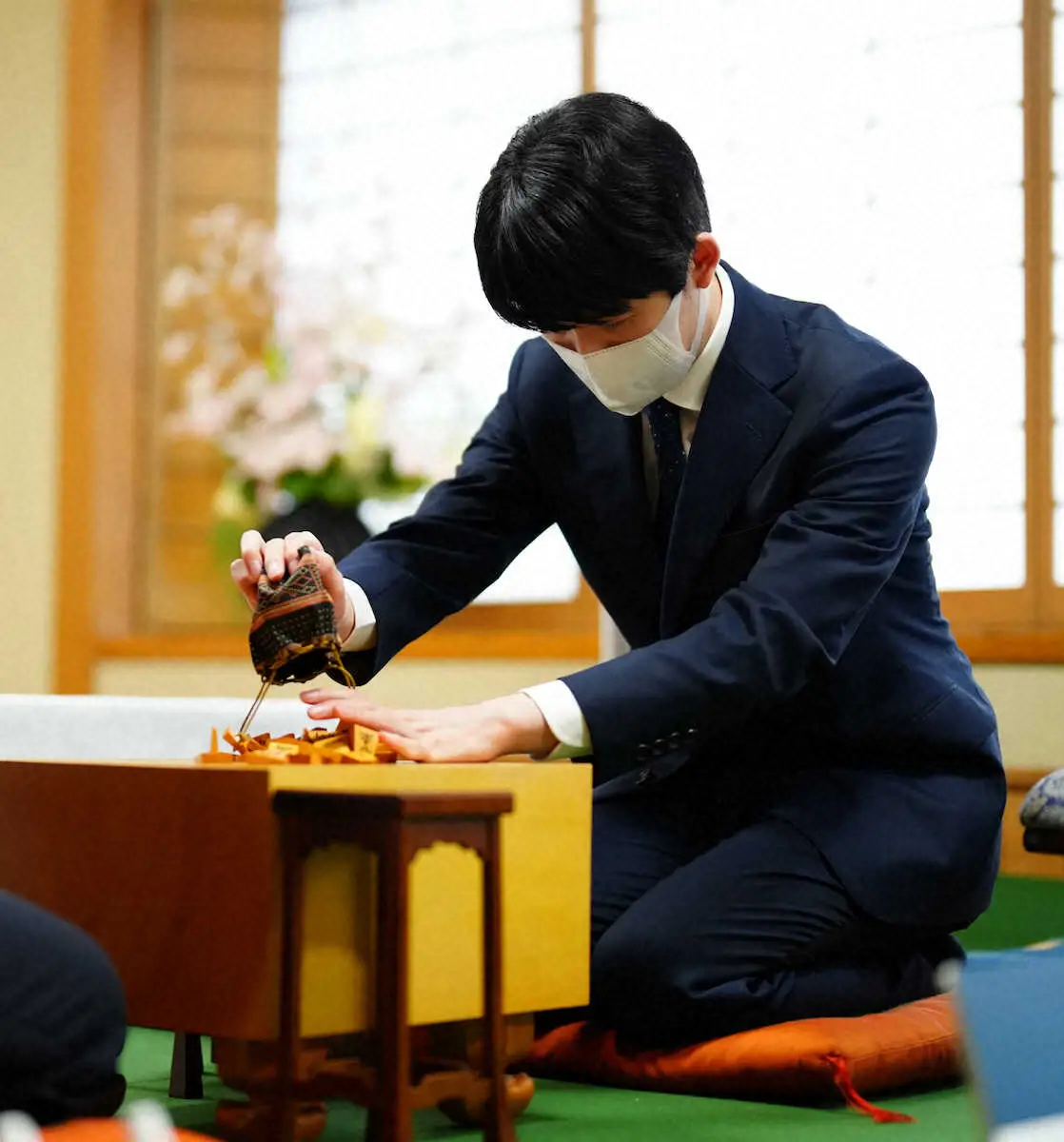 【画像・写真】王将戦第2局対局場検分　藤井王将　暖房は「20度くらいで」とリクエスト