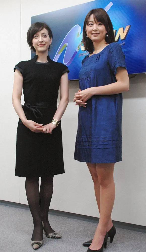 「ニュースJAPAN」のキャスターを〝卒業〟する滝川クリステル・アナウンサー（左）と後任の秋元優里アナウンサー（肩書は当時、2009年撮影）