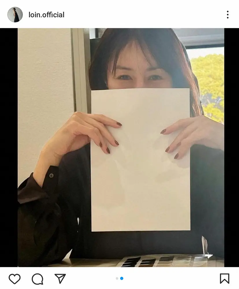 【画像・写真】47歳・井川遥　作業中の真剣オフショ&ネイルカラーが話題「透明感」「指先まで美しい」