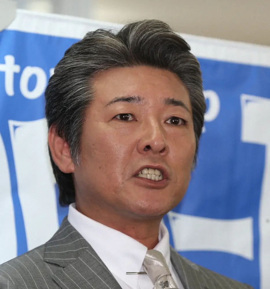 【画像・写真】布川敏和　長男・隼汰＆元妻つちやかおりと「数年ぶりの2ショット」披露に「いい感じ」の声