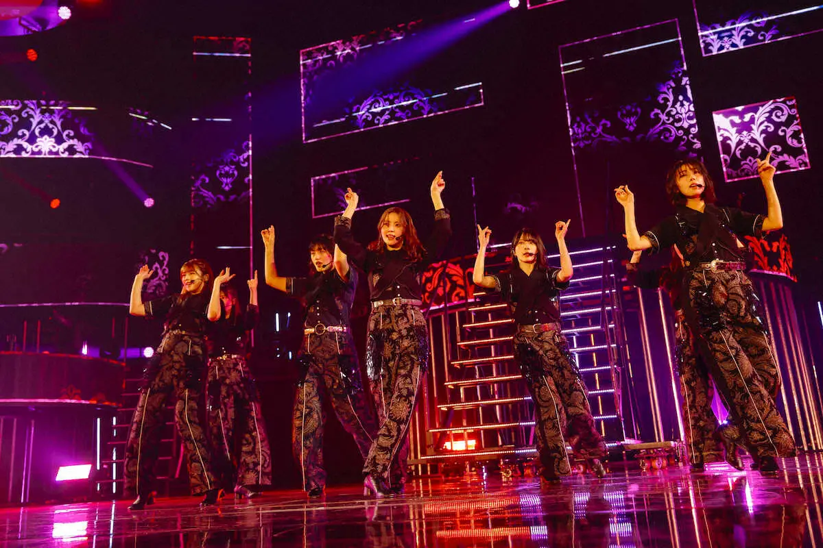 【画像・写真】櫻坂46小林由依　笑顔の卒業公演　欅坂46の1期生加入から8年半…「私にとっての青春」恒例あおりも