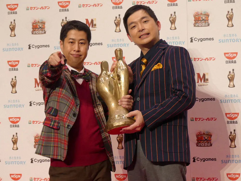【画像・写真】ウエスト井口「濡れるだけ無駄」涙しない理由「食べログの星でしか味が分からなくなってるのと一緒」