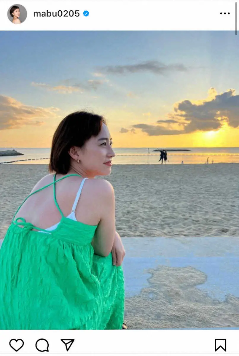 【画像・写真】29歳誕生日の馬淵優佳「老けて見えてる」自虐発言も鮮やか緑の肩ひもワンピに「美しい」「素敵」の声続々