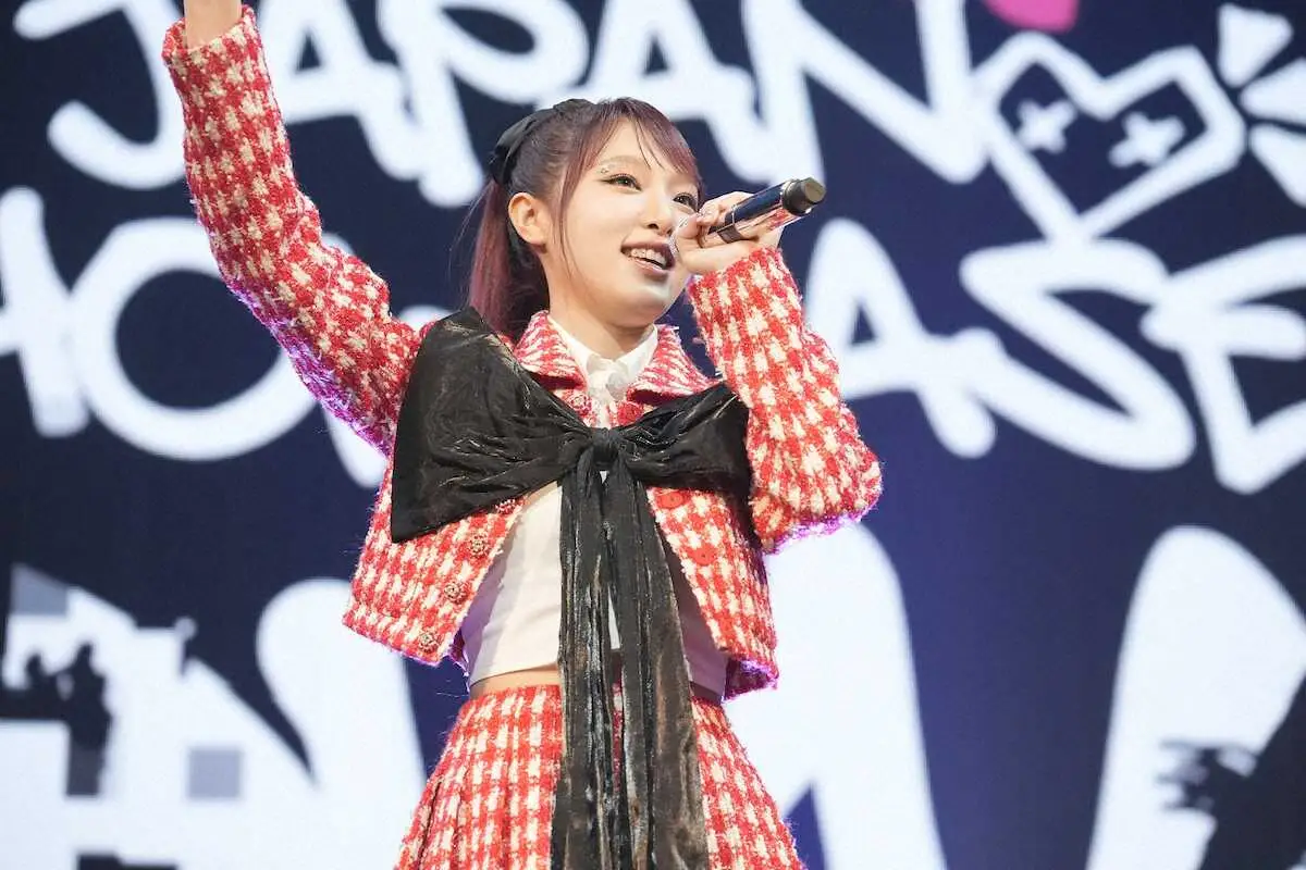 【画像・写真】IZ＊ONEのイェナ「久しぶりー!」　日本での1カ月ぶりイベントに笑顔