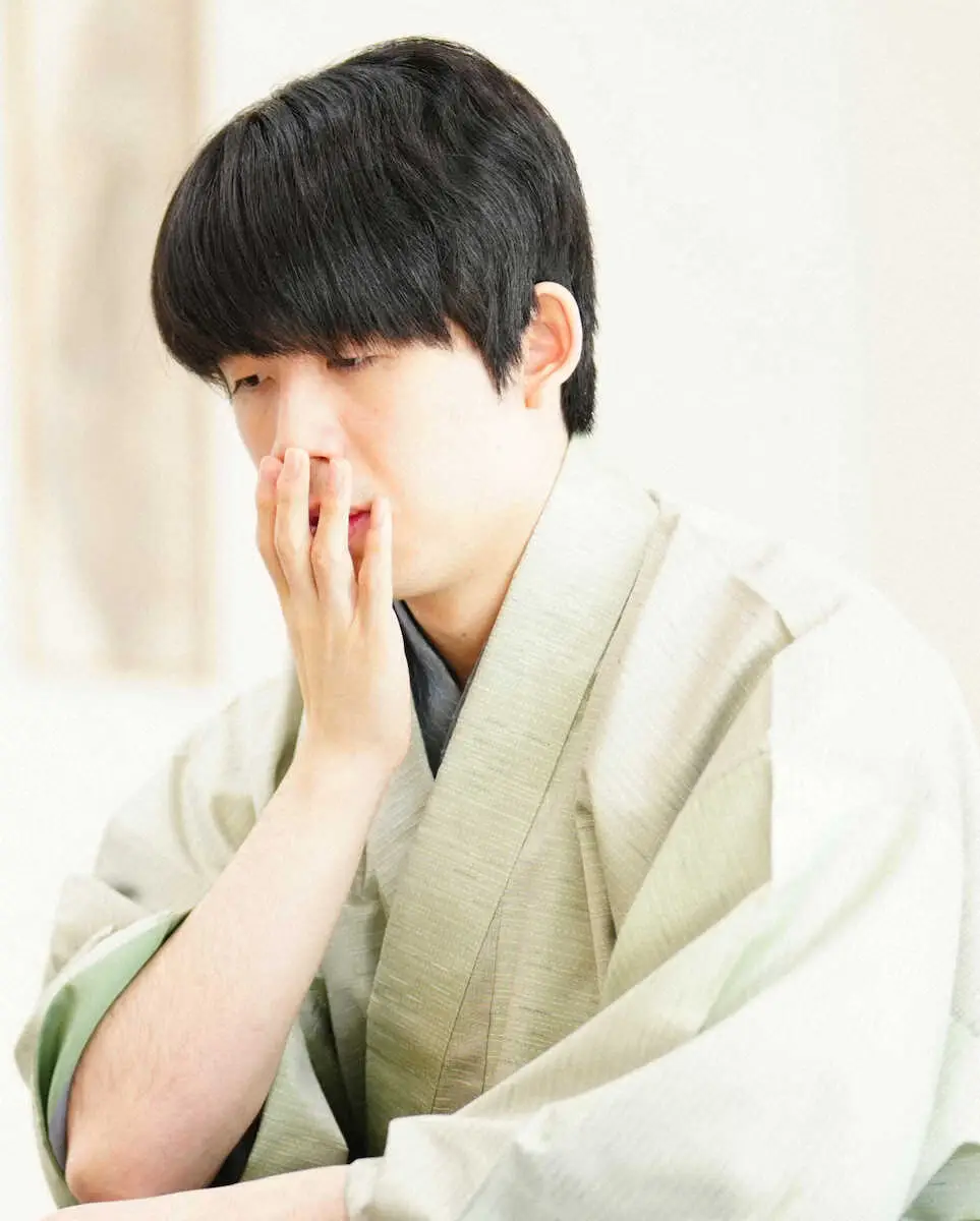 【画像・写真】王将戦第4局　藤井王将の▲1六飛に控室騒然　意外な一手も、直前の菅井八段の指し手を無効化
