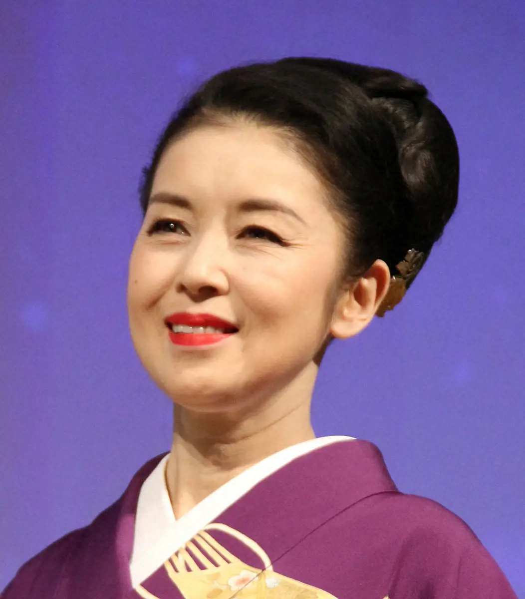 【画像・写真】佐々木希　豪華県人会が縁　プライベートで親交は深い演歌歌手「おうちにうかがった時も…」