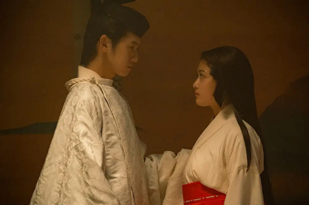 【画像・写真】「光る君へ」井上咲楽「緊張と恐縮」の初大河　初台詞も早逝…花山天皇から寵愛　兄・斉信は「ズルい人」