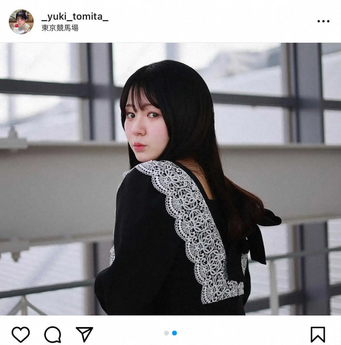 【画像・写真】競馬中継の人気女子アナ　黒ワンピースSにフォロワー悶絶！動画では生脚チラリ「美脚」「女神降臨」