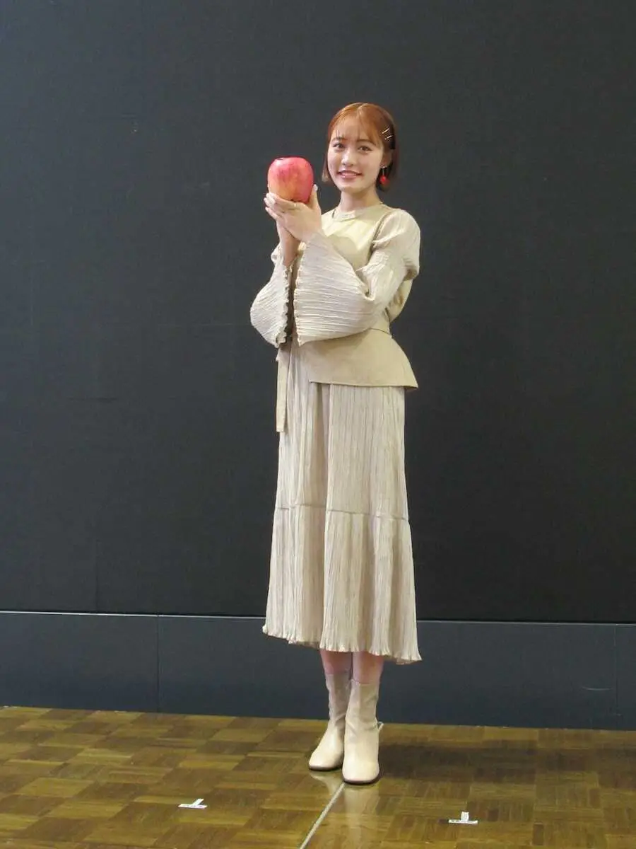 【画像・写真】王林、大阪に感謝　愛あるツッコミで天然キャラ開花「本当の自分に気づかせてくれた」りんごPRで来阪