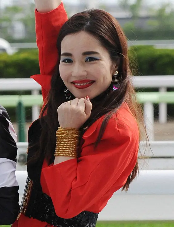 【画像・写真】平野ノラ　関係者席でTRFライブ鑑賞「後ろの席見たら」人気歌手が　迷いながらも「立って踊った」