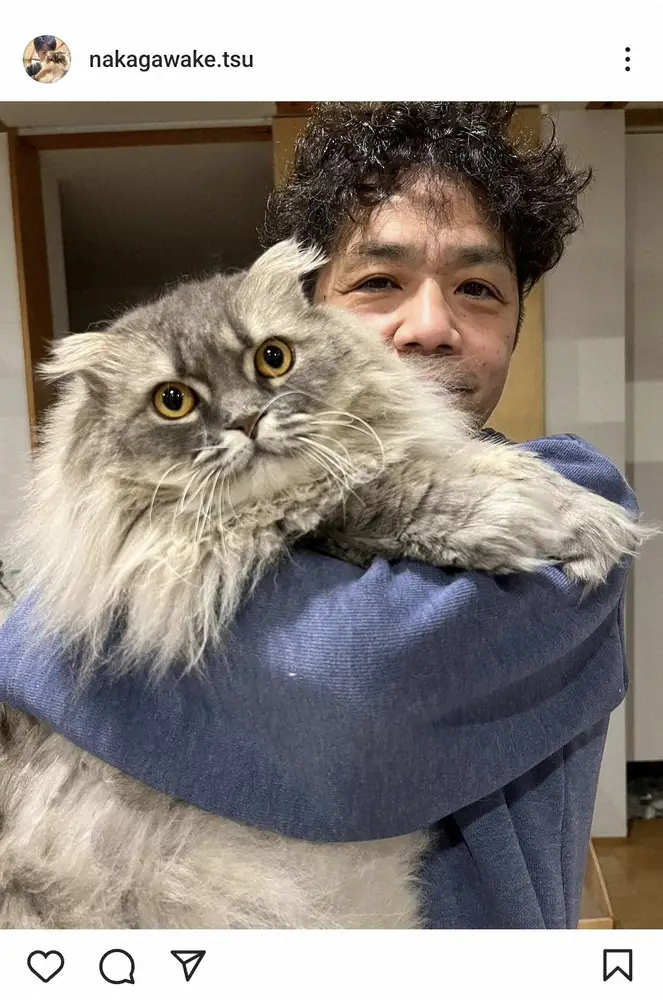 【画像・写真】中川家・剛　イメージ激変パーマヘアの最新ショットに「イケオジ」「民生みたいでかっこいい」の声