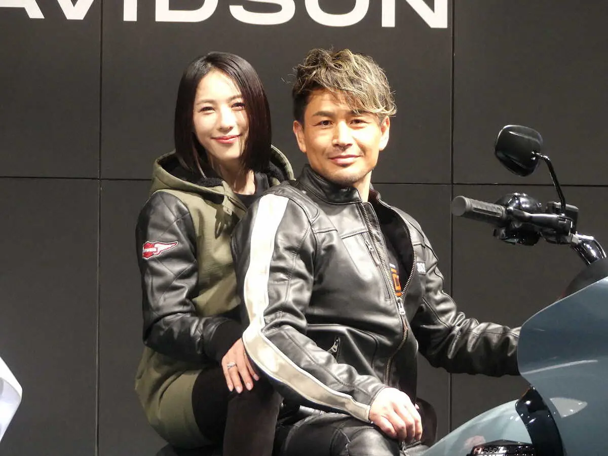 【画像・写真】魔裟斗＆矢沢心夫妻　ハーレー新型モデル発表会で湘南ツーリングプラン明かす
