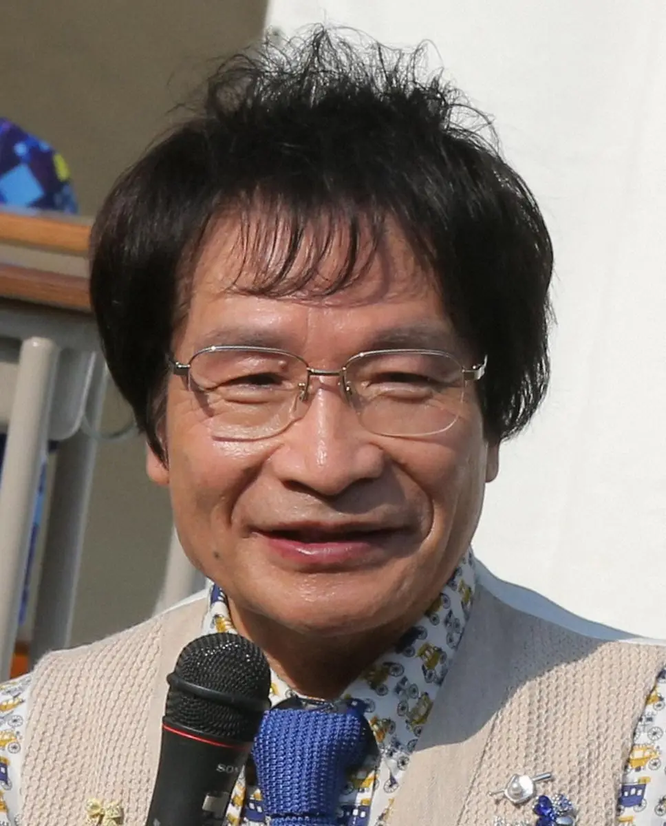 【画像・写真】尾木ママ　15年来の仲良し女優とは「熱烈なファンだったの僕が」　誕生日会に招待、芝居を見に行き親交