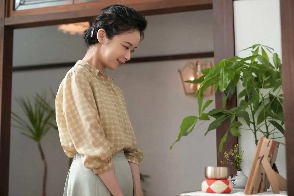 【画像・写真】【明日3月8日のブギウギ】第111話　梅吉の葬儀でスズ子と目があった女性は…