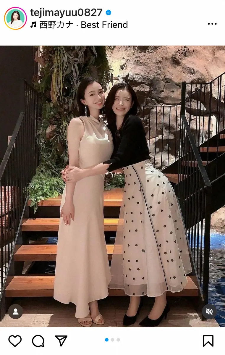 【画像・写真】手島優　「好き過ぎる」友人タレントとのイベントで共演　ハグショットに「似たもの同士の美女おふたり」