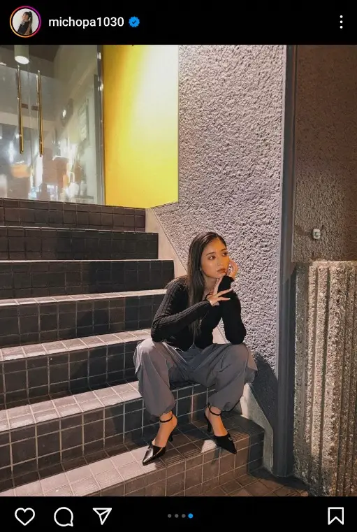 【画像・写真】みちょぱ　レアな“左分け目”ヘア姿披露に「かっちょいい」「お似合い」「新鮮で良いですね」