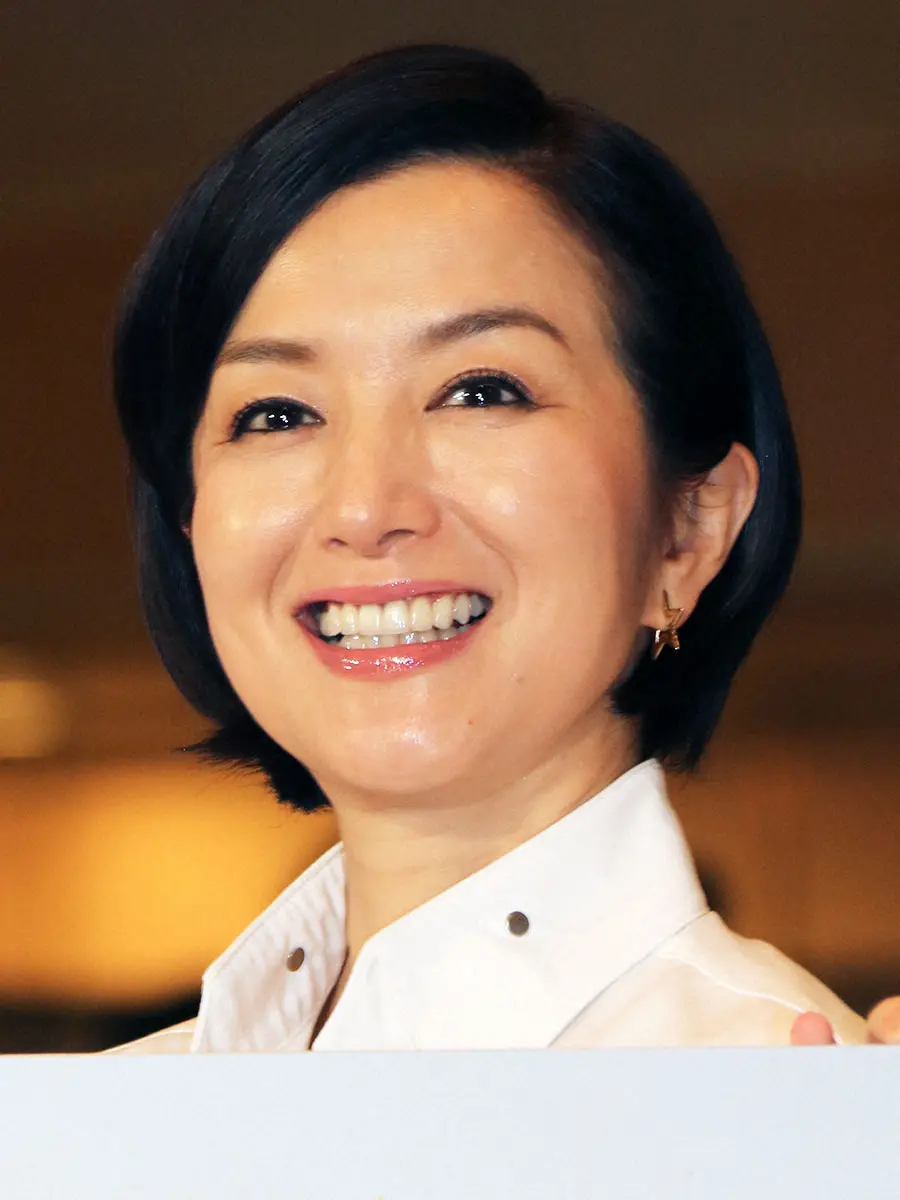 【画像・写真】鈴木京香　仕事再開を報告　24年冬放送のSPドラマ「グランメゾン東京」に出演へ