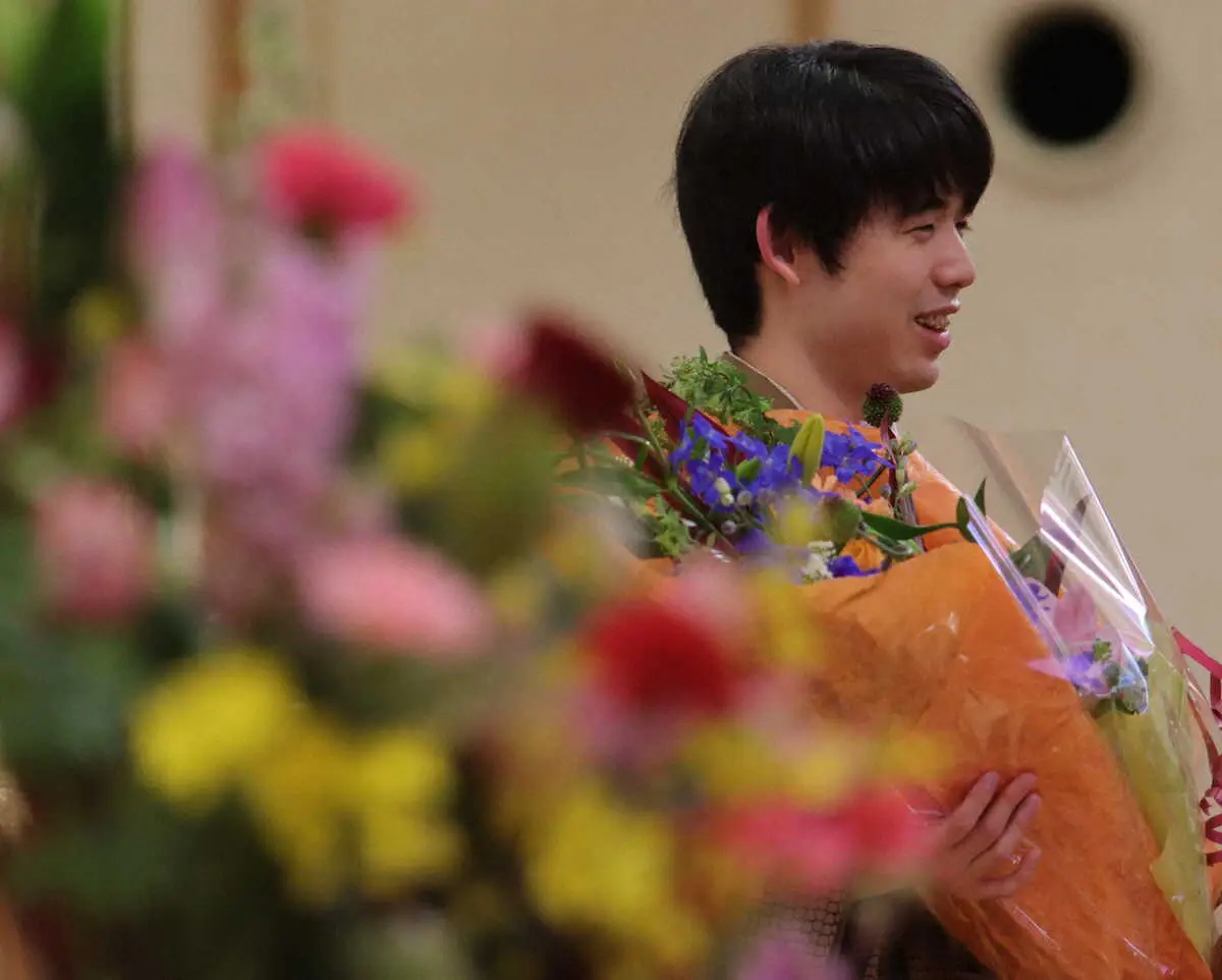 【画像・写真】藤井棋王　棋王戦初防衛も年間最高勝率ならず　歴代単独2位タイトル戦14連勝