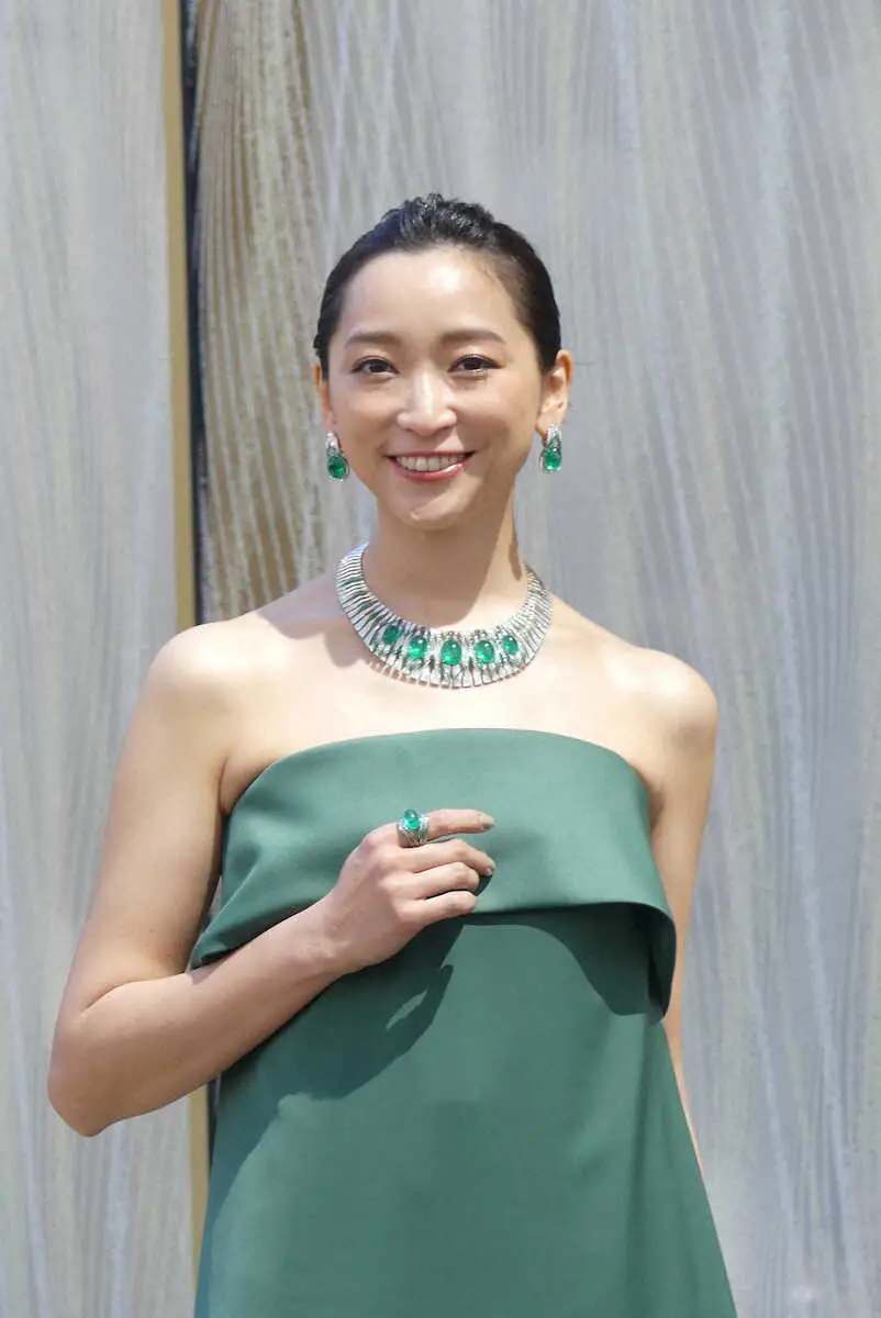 【画像・写真】杏、6億円の輝き「地球からの贈り物のひとつ。華やかな気持ちになる」カルティエオープニング式