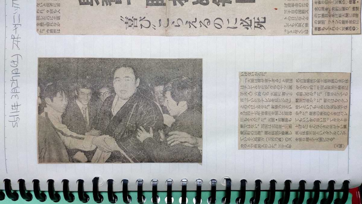 【画像・写真】関脇・旭国の「出待ち」から始まったスポニチとの縁　48年前のお宝写真が日の目を見ることに