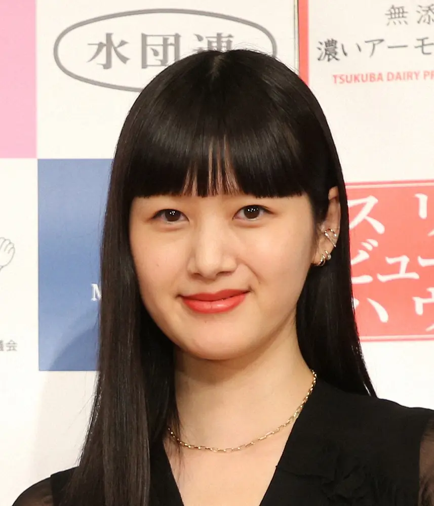 【画像・写真】稲垣貴子　夫の“衝撃的”すぎる帽子に「どこで被るの?」　まるで「拷問器具…」