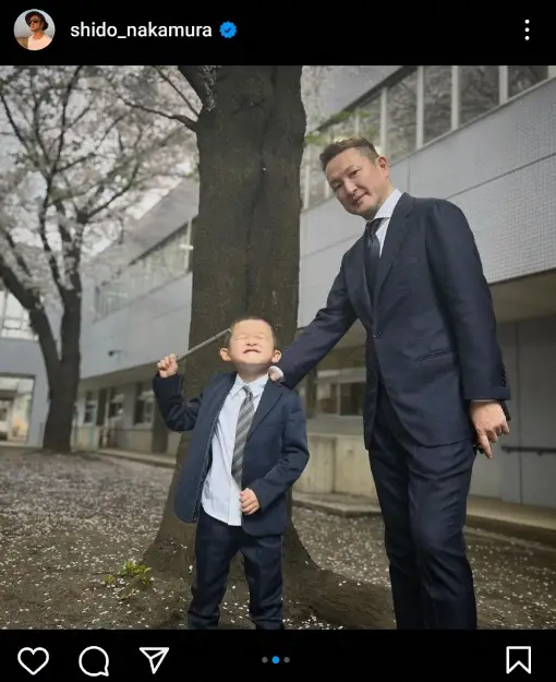 【画像・写真】中村獅童　長男・陽喜くんの入学式“スーツ2ショット”披露に「スーツ姿カッコイイ」「メッチャ似てる」