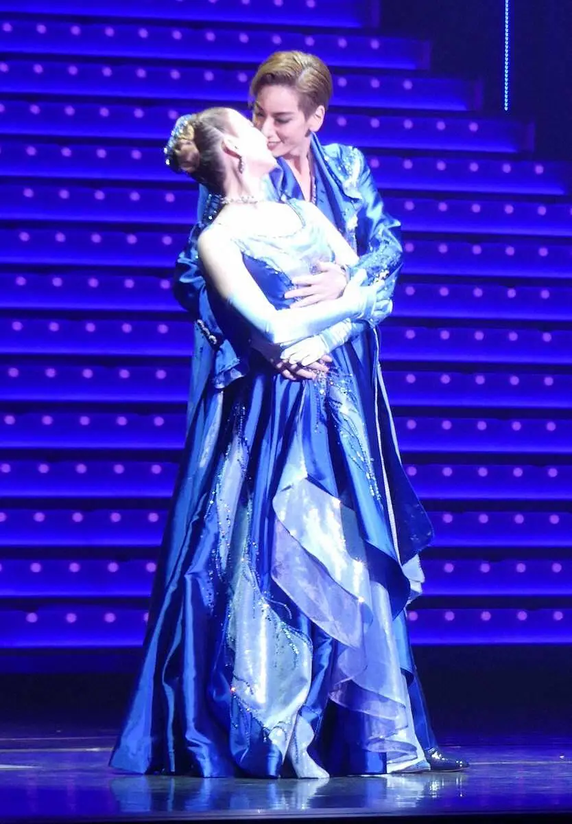 【画像・写真】宝塚花組トップ・柚香光　サヨナラ公演開幕へ「大切に過ごしたい」