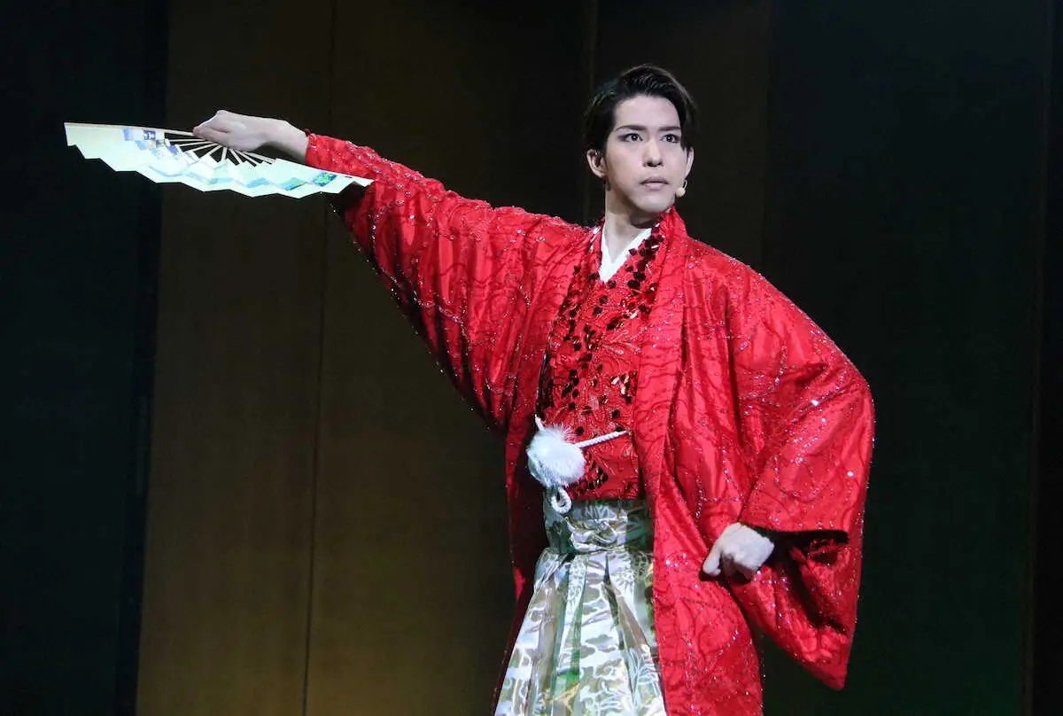 【画像・写真】花園直道　明治座で20周年記念公演　ゲストのデヴィ夫人の熱意を称賛「意気込みが僕以上」