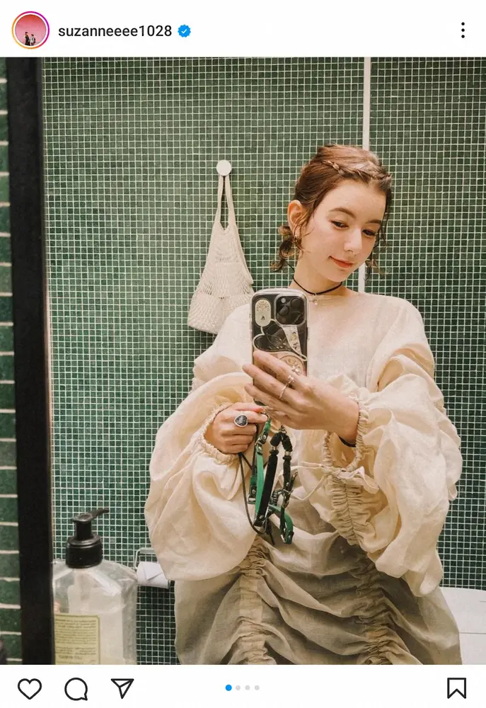 【画像・写真】西洋絵画の女神様!?スザンヌの自撮り写真が話題「ゴージャス」「綺麗だしかわいいスザンヌ様」