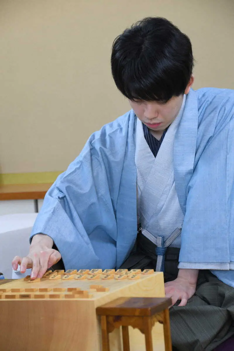 【画像・写真】【叡王戦】藤井聡太叡王　タイトル戦16連勝でストップ　大山15世名人に並べず　伊藤七段と1勝1敗