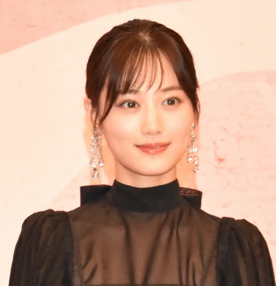 【画像・写真】山下美月　自分の全てを詰め込んだ“アイドル最後の写真集”「アイドルとして何か残していきたい」