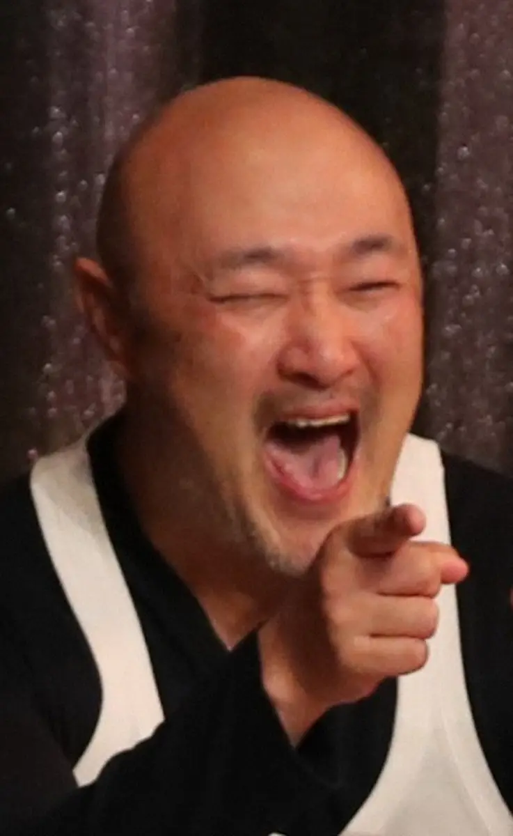 【画像・写真】ノブコブ吉村、職務質問されたら“一番ヤバい”男芸人とは？「ブルマとかルーズソックスが出てきて…」